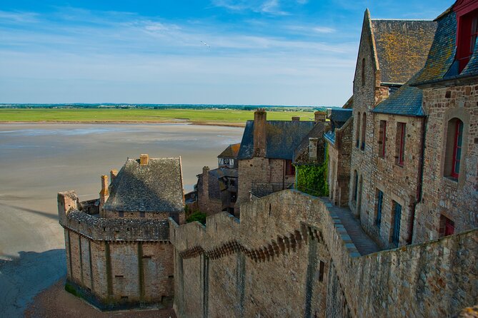 Mont St Michel Shore Excursion from Le Havre Guided Tour & Lunch - Lunch is flexible, not included