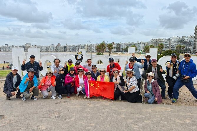 Montevideo Highlights: Shared City Tour for Cruise Passengers - Pocitos and the Montevideo sign bring you to the water