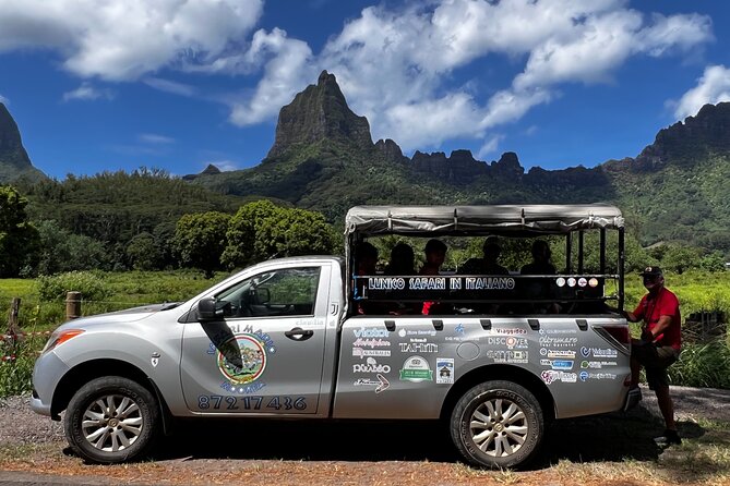 Moorea Cruise Ships: 4x4, Belvedere, Pineapple, & Magic Mountain - The tropical garden brings vanilla and homemade flavors
