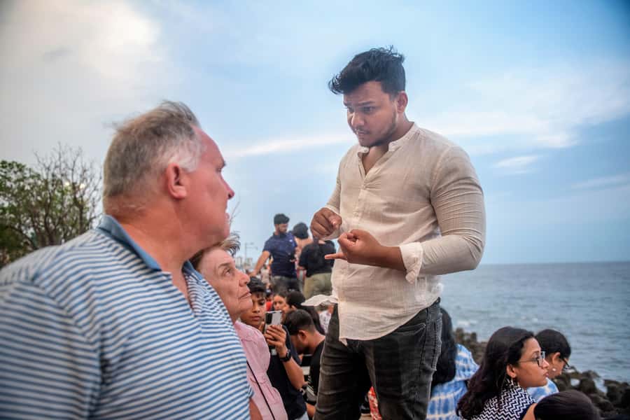 Mumbai: Group Shore Excursion for Cruise Passengers - Chhatrapati Shivaji Maharaj Terminus