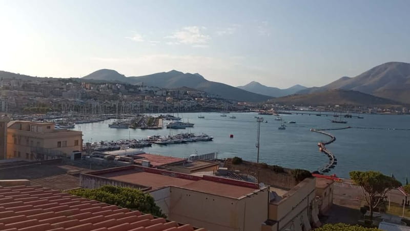 Naples: Amalfi Coast Small Group Tour Shore Excursion - Meeting your driver at Naples port