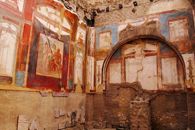 Naples/Salerno Port: Pompeii & Vesuvius - lunch or wine tasting - Pompeii in a focused two-hour walk