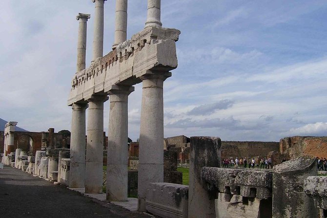 Naples Shore Excursion Mt Vesuvius and Pompeii Day Trip - What to wear and bring