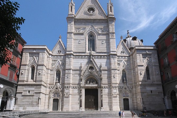 Naples Shore Excursion: Naples City and Pompeii Half Day Sightseeing Tour - Guide quality can shape the entire day