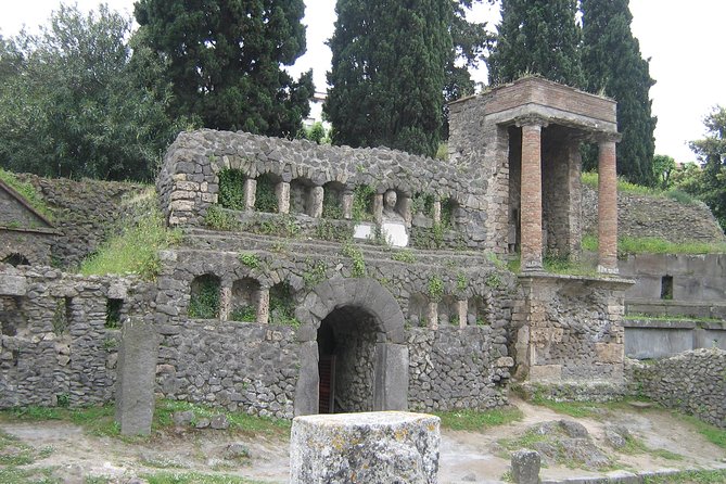Naples Shore Excursion: Pompeii Half Day Trip from Naples - Thermal baths and everyday Roman life