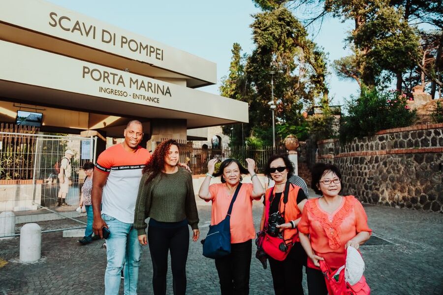Naples: Sorrento, Amalfi Coast, Pompeii Trip from the Port - The drivers make the difference