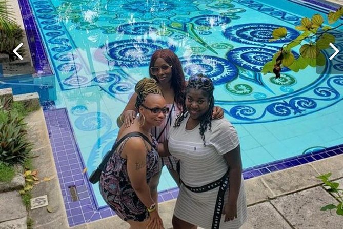 Nassau Shore Excursion: Half-Day Historical Sightseeing Tour - What the guide adds to the drive