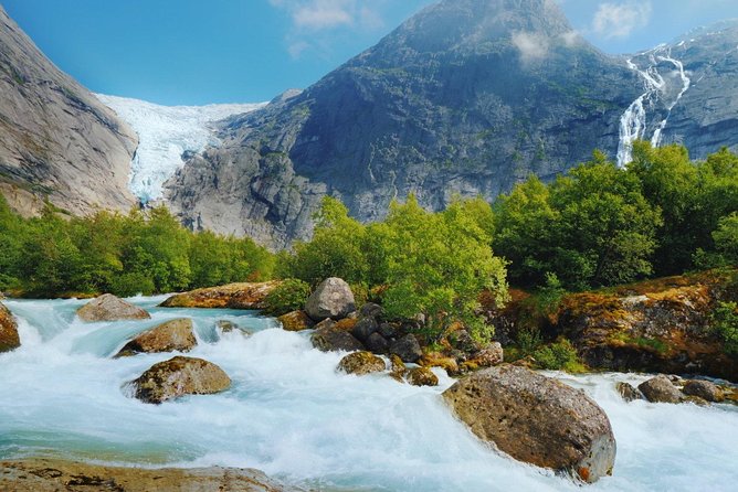 Olden Shore Excursion: the Amazing Briksdal Glacier - Starting the Briksdalbreen walk