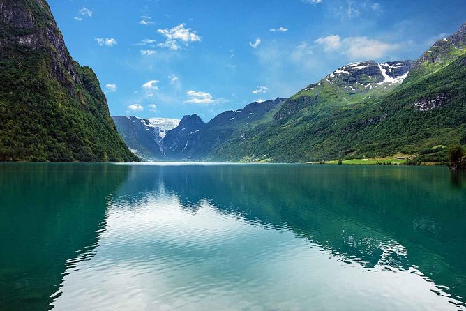 Olden Shore Excursion: the Amazing Briksdal Glacier - Meeting in Olden and riding toward Lake Olden