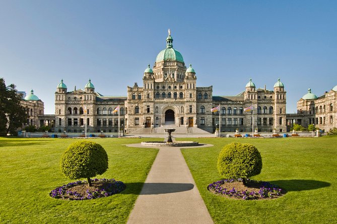 Pedicab Tour of Victoria from Cruise Ship Terminal - Beacon Hill Park at pedicab speed