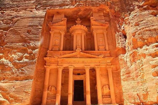 Petra Shore Excursion Aqaba Port (01 Day) - Entering Petra with admission already arranged