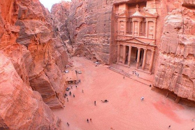 Petra & Wadi Rum Shore Excursion Aqaba Port - Meeting your driver outside Aqaba Port