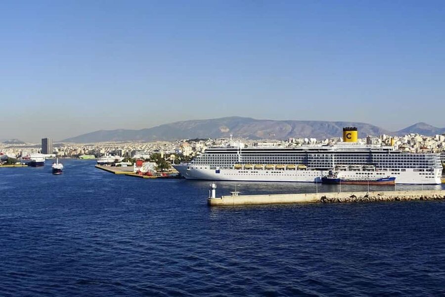 Piraeus Shore Excursion: Acropolis and Museum Classical Tour - The return to Piraeus and the cruise clock