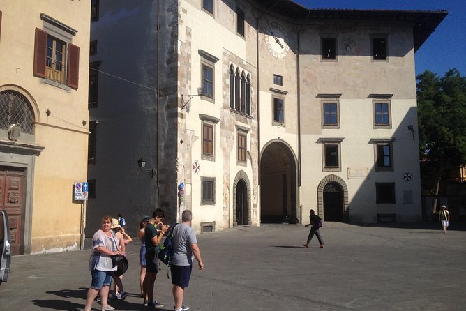 Pisa & Florence highlights shore excursion from Livorno port - Piazza della Signoria and the Medici center