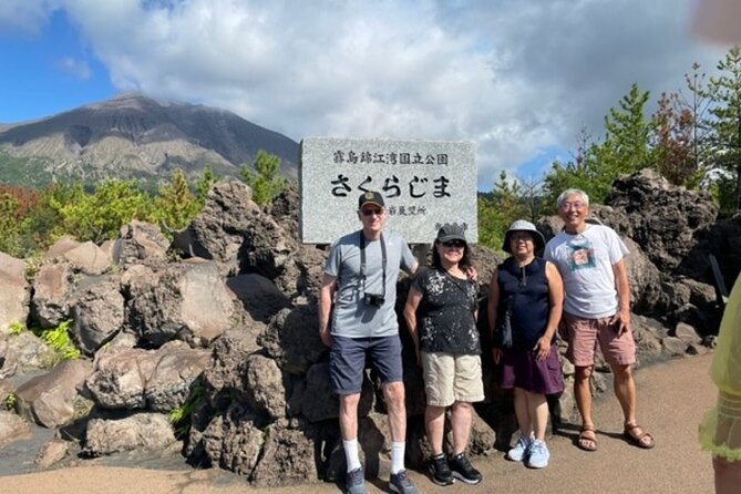 Port Pick-Up: Kagoshima Private Tour Licensed Guide ＆ Vehicle - Ishibashi Park and Xavier Park