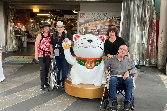 Port Pick-Up: Kochi Tour with Licensed Guide and Vehicle - Shopping streets and the small Harimayabashi bridge