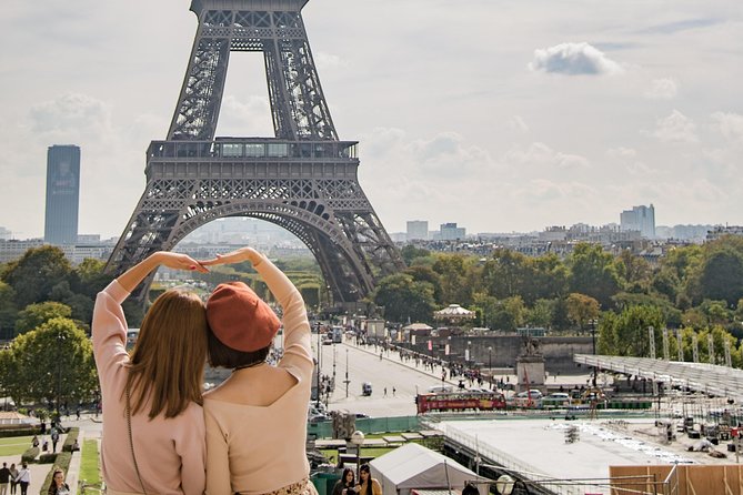 Private 10-hour Shore Excursion to Paris from Le Havre (official guide in Paris) - What the private guide adds