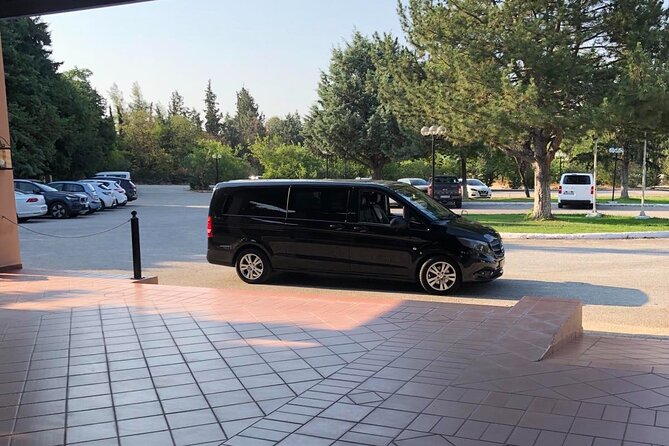 Private Arrival Transfer: Piraeus Cruise Port to Central Athens - Helpful drivers, but no formal sightseeing program