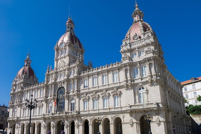 Private City Tour of A Coruna - Shore Excursion - Returning through the central streets