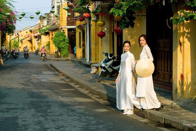 Private Danang City and Hoi An Ancient Town from Cruise Port - Marble Mountains: caves, temples, and a little effort
