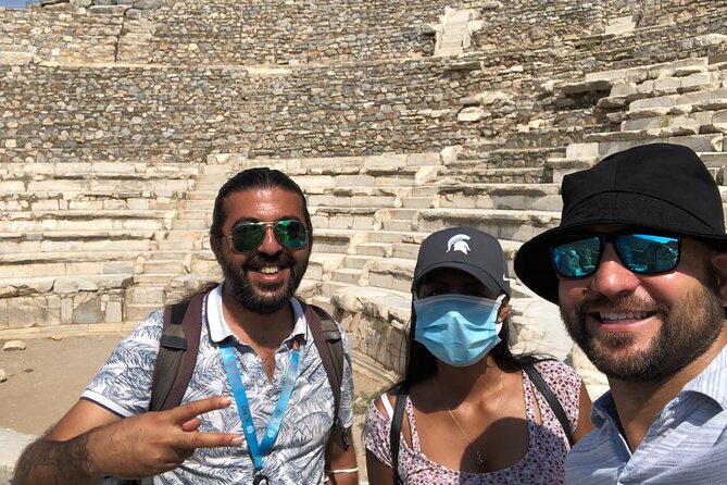 Private Ephesus and Shopping Tour for Cruisers Only - Leather goods near an old tanning tradition
