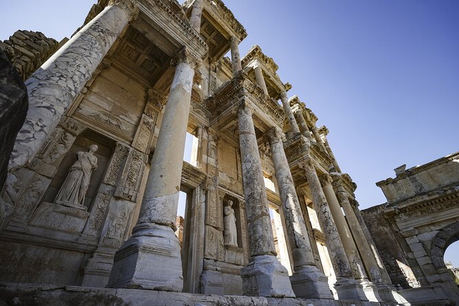 Private Ephesus skip line Tour Lunch inc only for cruisers - The private vehicle and guide make the difference