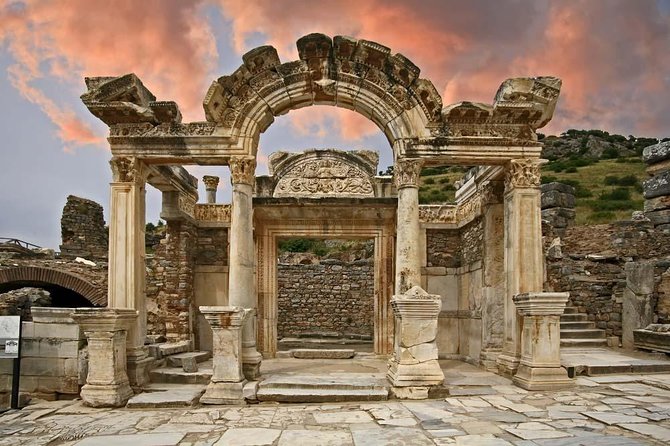 Private Ephesus &The Mary's House Tour for Cruisers(skip theline) - The Temple of Artemis in a short 20-minute stop