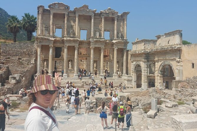 Private Ephesus Tour for Cruise Guests (Skip-the-Line) - Meeting your guide at Kusadasi Port