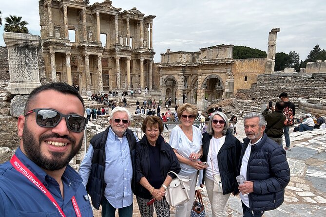 PRIVATE EPHESUS TOUR FOR CRUISERS: On-time Return and Skip-Line - Walking the marble streets of Ephesus