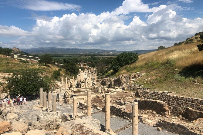 Private Express Ephesus Tour from Izmir Port / Cruisers only - The drive from Izmir to Ephesus