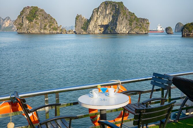 Private Full Day Cruise Shore Excursion in Halong Bay - Kayaking to Trinh Nu Beach