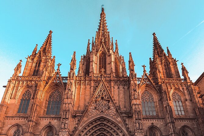 Private, guided shore excursion w/ chauffeured vehicle - One and a half hours in the Gothic Quarter