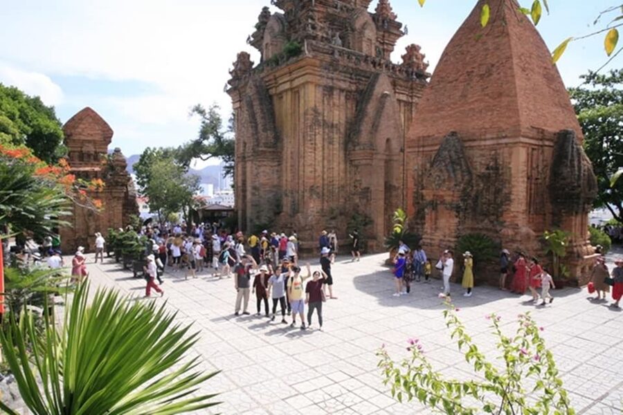 Private Half-Day Nha Trang City Tour from Cruise Port - Nha Trang Cathedral and the city’s French-era face