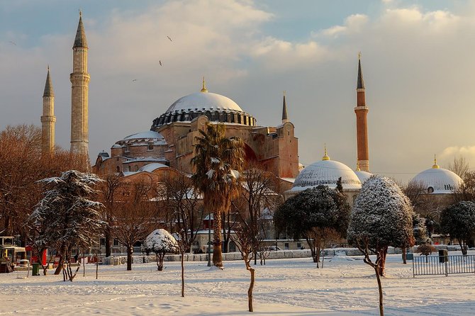 Private Half Day Shore Excursion: Hagia Sophia, Hippodrome, Blue Mosque and Grand Bazaar From Istanbul - Why a private four-hour tour can work well