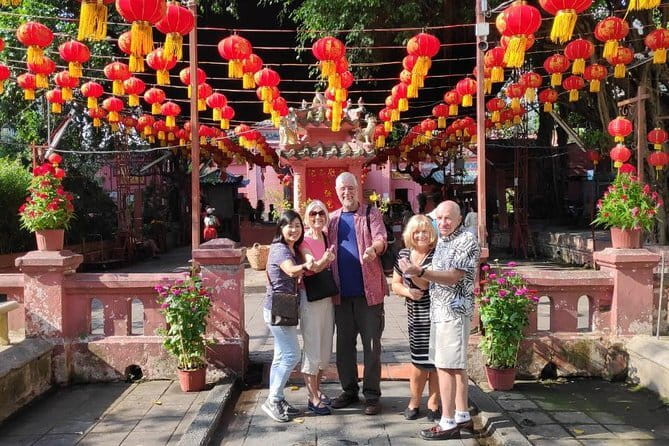 Private Ho Chi Minh City Tour from Port & Vietnamese Egg Coffee - The People’s Committee Building and the Opera House