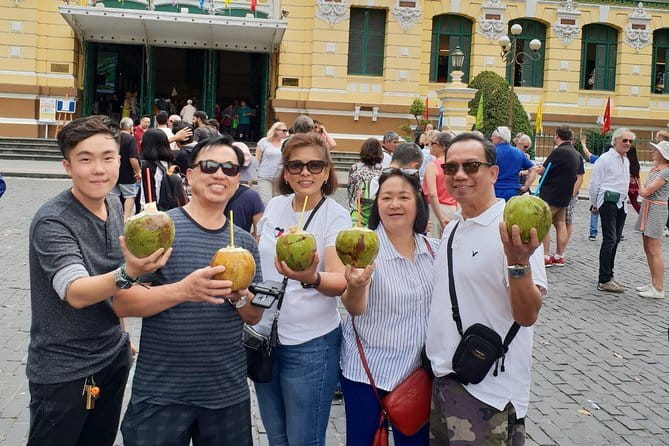 Private Ho Chi Minh City Tour from Port & Vietnamese Egg Coffee - Independence Palace and the turning point of 1975