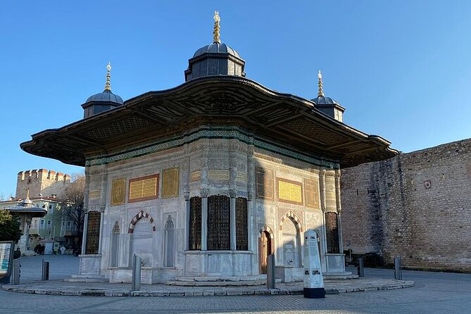 Private & Mini Group 7-8 Hours Guided Istanbul Tour / Cruise Port - Lunch, where you should keep control