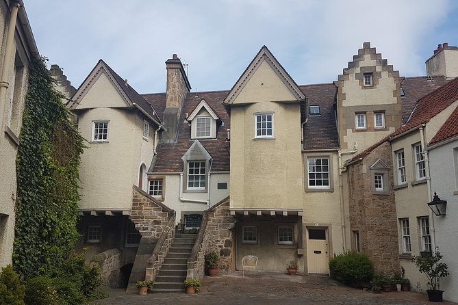 Private Shore Excursion: Edinburgh City and Rosslyn Chapel - Holyrood Park and the extinct volcano
