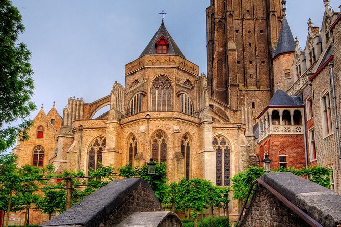 Private shore excursion from Zeebrugge to Bruges with driver and guide - Walking, Pace, and Mobility Planning