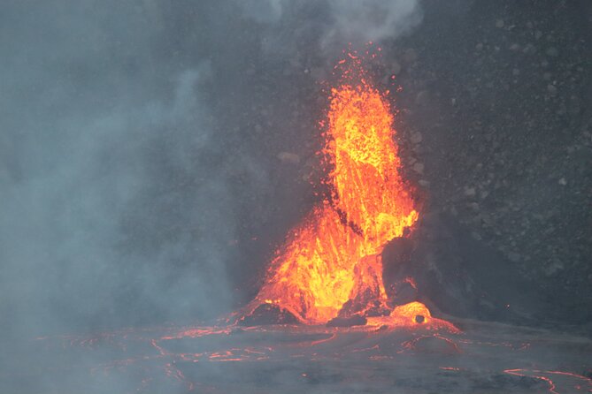 Private Shore Excursion Hilo Volcanoes National Park up to 10 PPL - Steam vents offer a quick but memorable stop