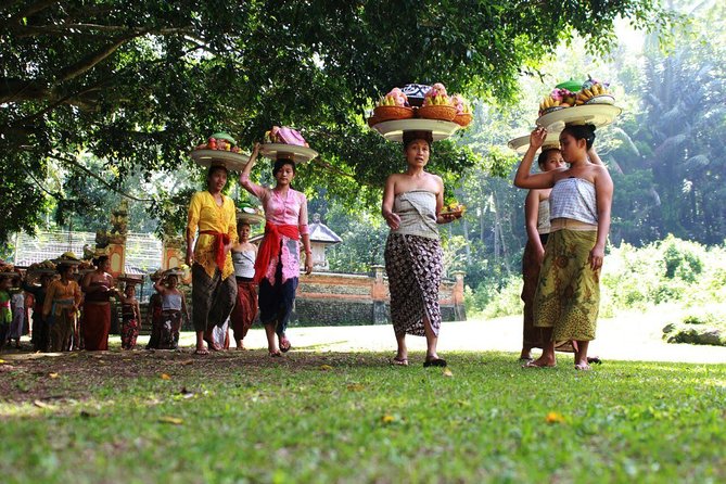 Private Shore Excursion: Ubud Art Villages and Sacred Monkey Forest - Mas and Batuan, two different views of local craft
