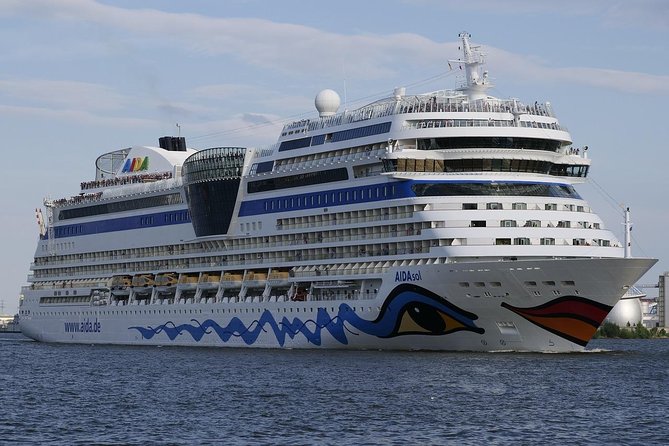 Private Taxi Transfer from cruise port in Amsterdam to a hotel in Amsterdam - Leaving Amsterdam Cruise Terminal with less fuss
