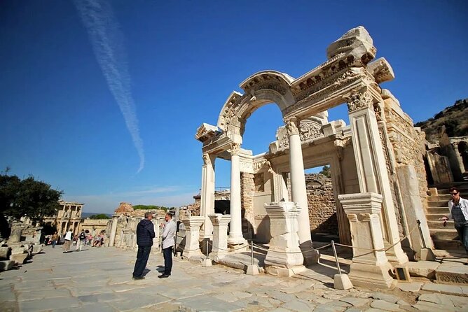 Private Tour for Cruisers : Ephesus Ancient City & Temple of Artemis - Gazi Begendi Park and the cruise-ship view