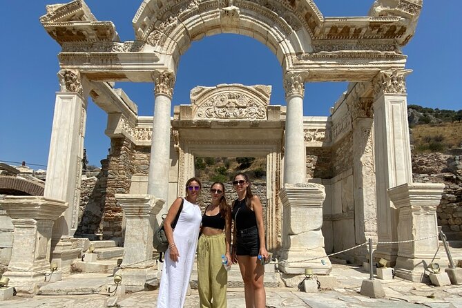 Private Tour in Ephesus and Traditional Turkish Bath from Port - What the hammam actually adds