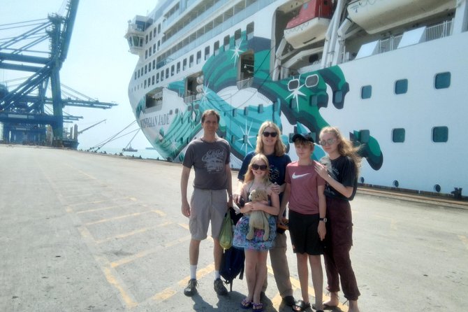 Private Tour Kuala Lumpur Shore Excursion Include Batu Caves - The National Mosque and King Place