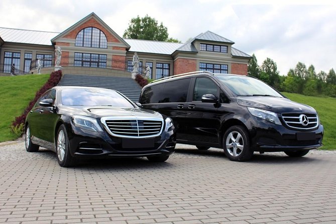 Private Transfer from Amsterdam to the Cruise Port in Rotterdam - Who should book this transfer?