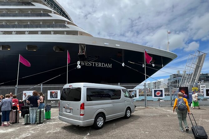 Private Transfer From Auckland CBD Hotels To Cruise Ship - Key points at a glance