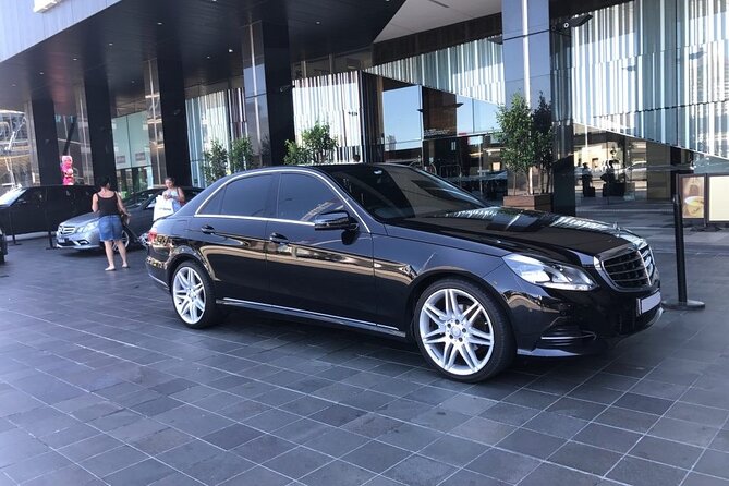 Private Transfer from Barcelona hotels to Barcelona Cruise Port - Service details that matter on cruise morning