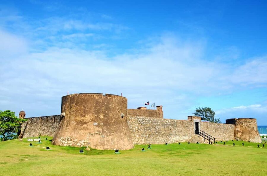Puerto Plata: Guided City Tour Shore Excursion - A compact introduction to Puerto Plata