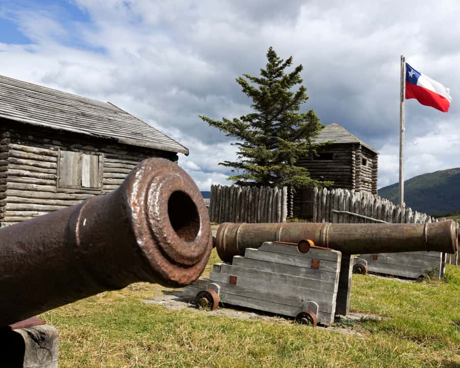 Punta Arenas: Fuerte Bulnes Shore Tour for Cruisers - From Punta Arenas Port to the Southern Shore